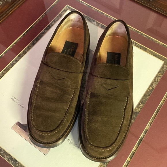 ❤️❤️To Boot of New York’s Brown suede Penny loafers in size 8. main image 6